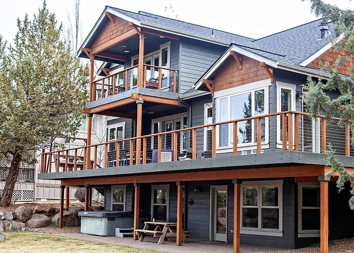 West Ridge Craftsman With Amazing Views